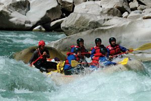 rafting-en-el-rio-corcovado