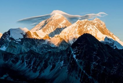 La montaña más alta de la Tierra sigue creciendo